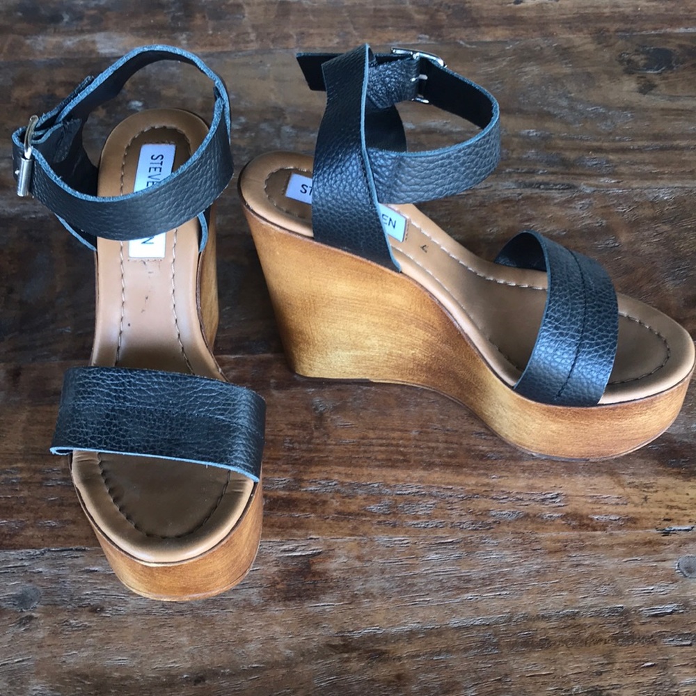 Steve Madden wedges